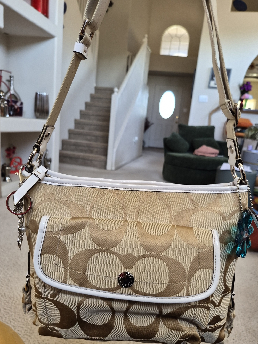Coach Daisy Kyra  Signature Crossbody Bag W/Jacquard Canvas & White Leather Trim - Picture 13 of 13